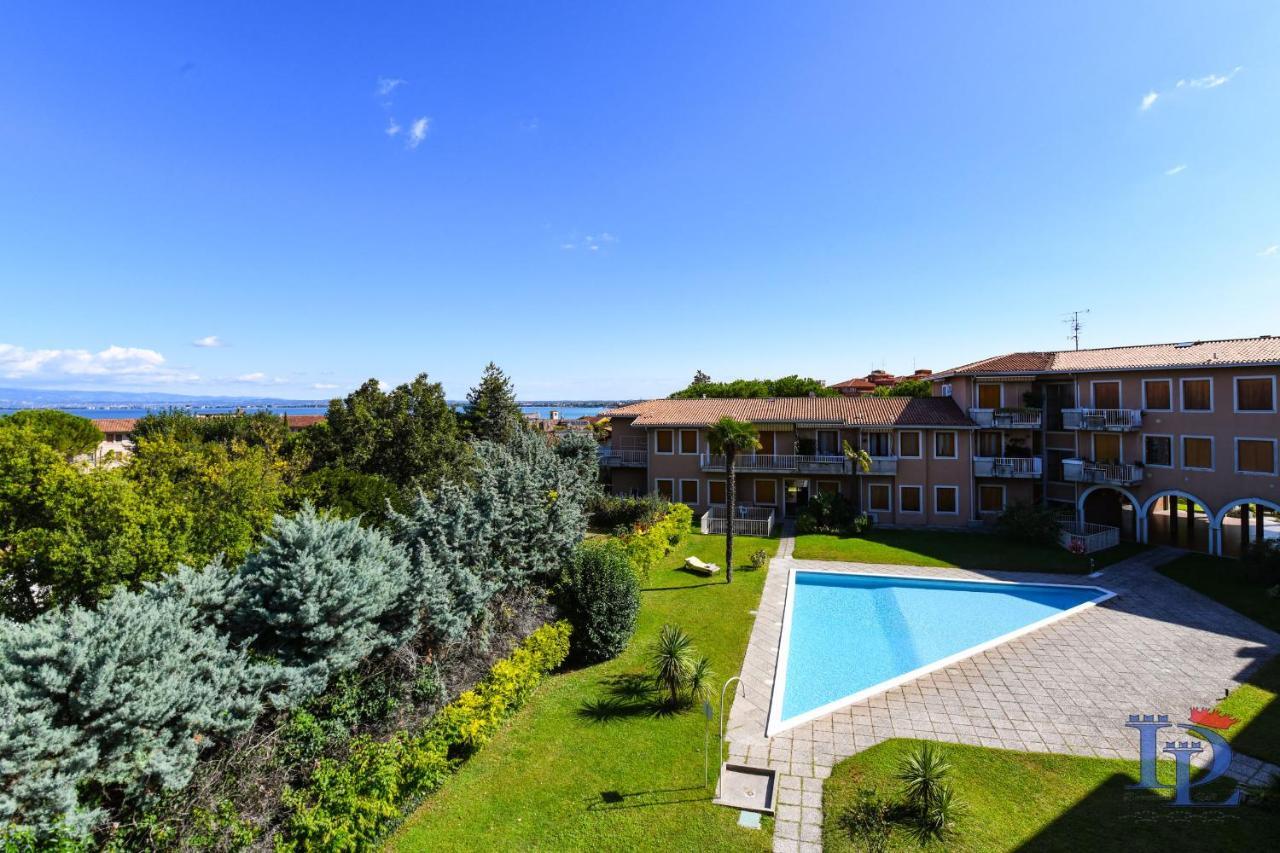 Desenzanoloft Official Partner Marriott Homes & Villas - Gardastar La Stella Del Lago Десенцано дел Гарда Екстериор снимка